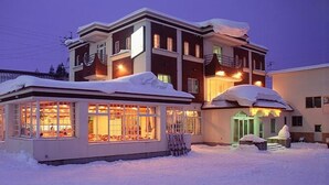 Majoituspaikan julkisivu