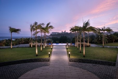 Garden. Premier Resort Cutty Sark