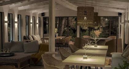 IridaChic Boutique Hotel & Spa