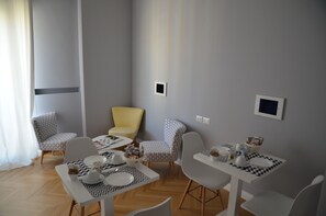 تفاصيل الفندق من الداخل