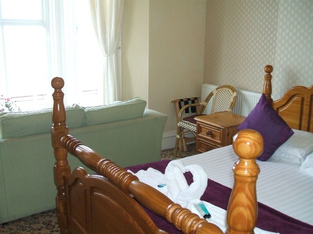 Premier Double Room, Ensuite | Bed sheets