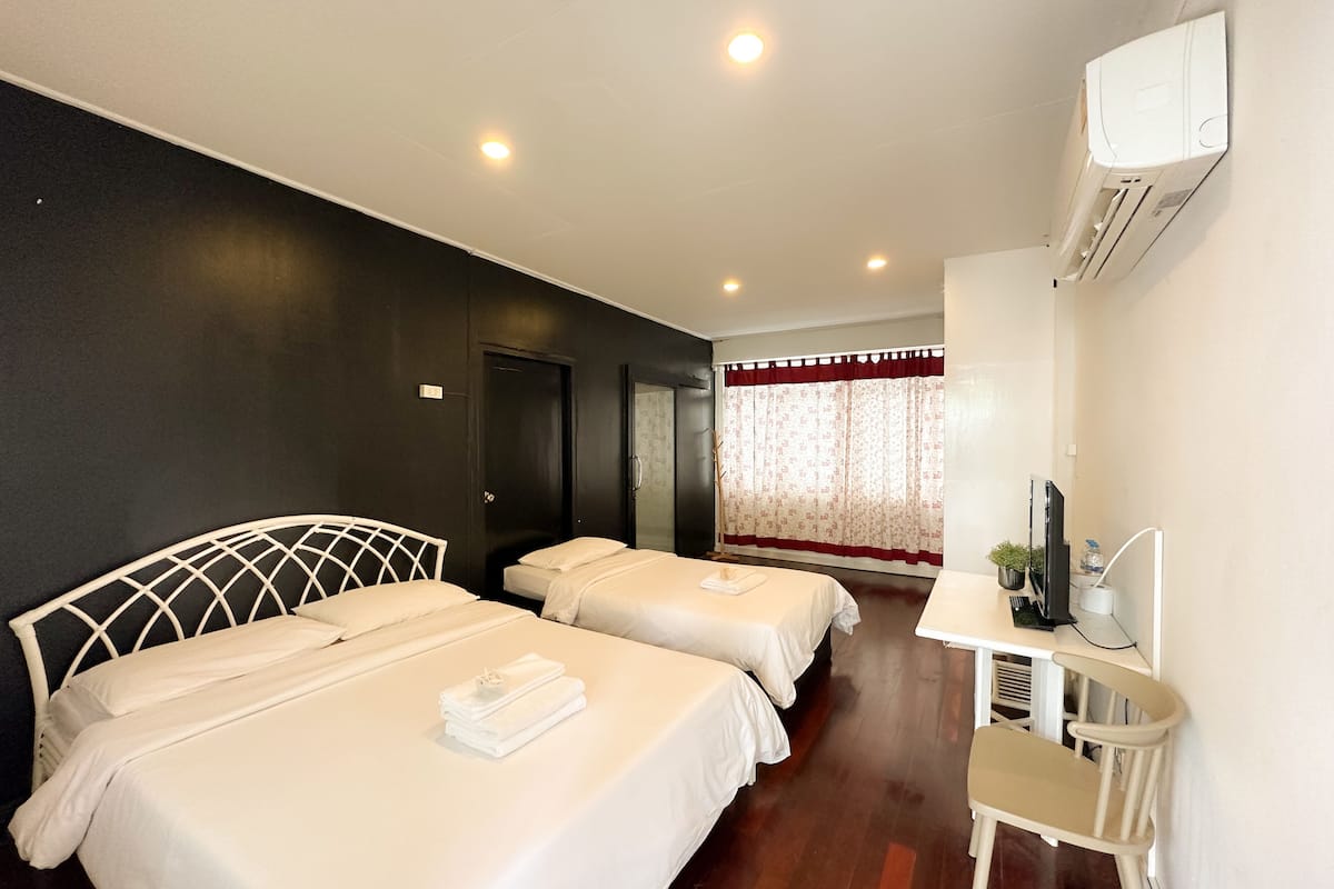 Chambre Triple Standard, non-fumeurs | Wi-Fi gratuit, draps fournis