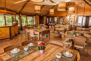 Free daily cooked-to-order breakfast - Fazenda do Rosa (Imbituba)
