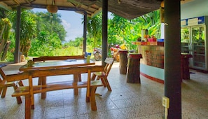 Breakfast, lunch, dinner served; Thai cuisine, ocean views