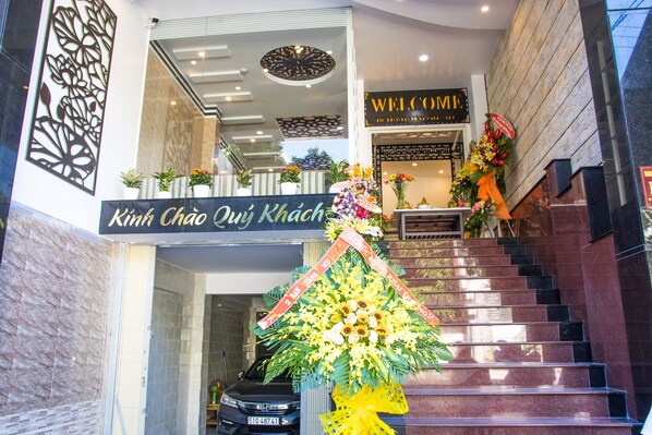 Property entrance - Maika Hotel (Nha Trang)