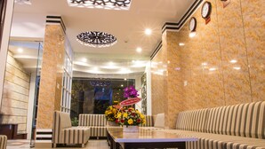 Lobby sitting area - Maika Hotel (Nha Trang)