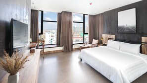 Deluxe Double Room | View from room - Sim Boutique Hotel (Phnom Penh)