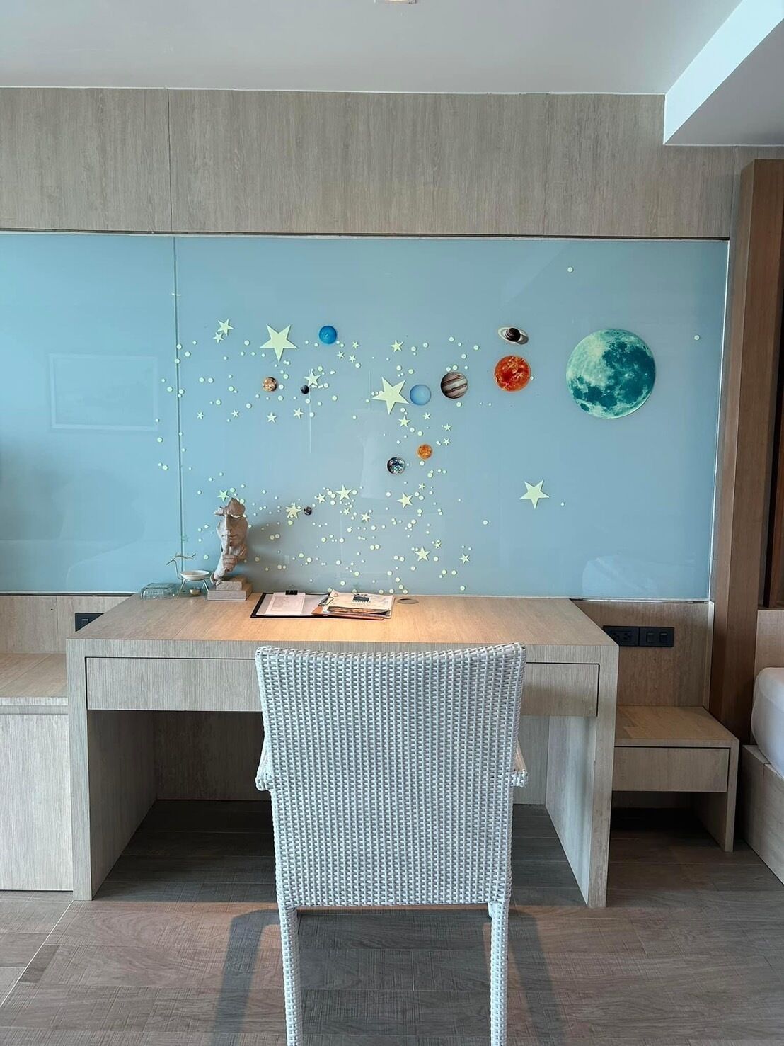 executive room, ocean view | 1 bedroom, in-room safe, desk, laptop workspace