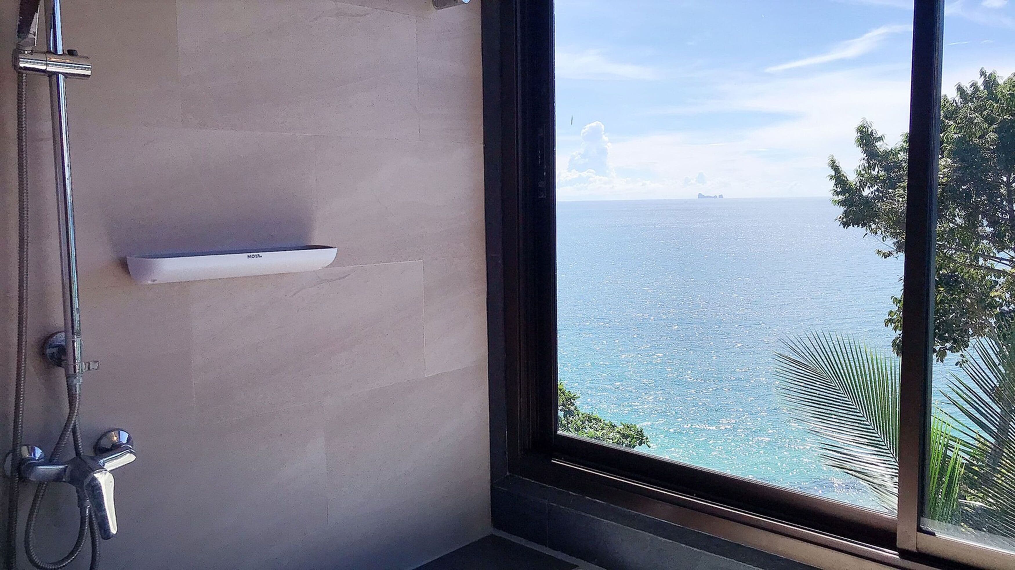 deluxe suite, ocean view (a2) | bathroom | shower, free toiletries, hair dryer, towels