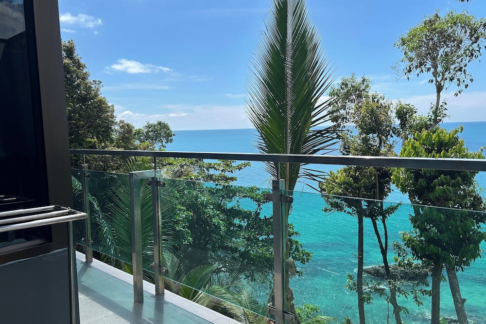 Cliff Lanta Suite
