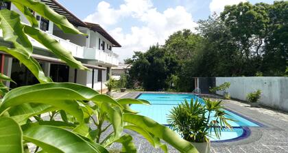 Saman Resort