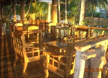 Daily local cuisine breakfast (PHP 90 per person). Algen's Dive Resort