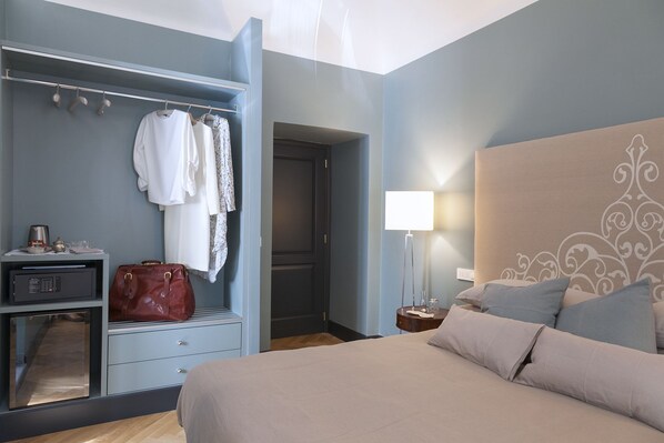 Premium bedding, minibar, in-room safe, individually decorated