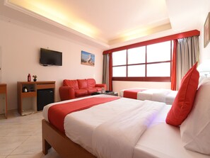 Deluxe Room | Zimmersafe, Bügeleisen/Bügelbrett, kostenloses WLAN