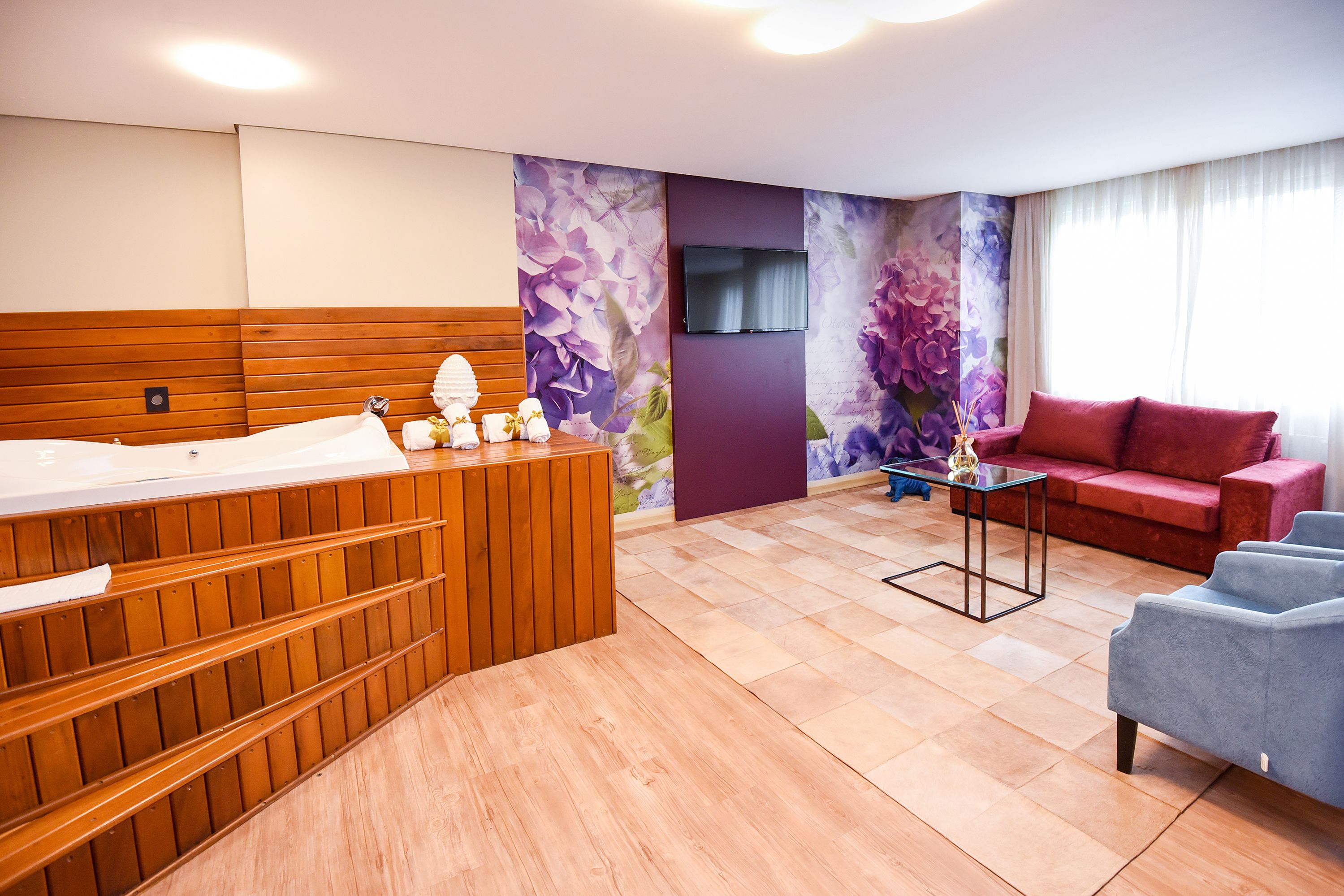 grand suite | 1 bedroom, premium bedding, minibar, in-room safe