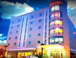 Façade de l’hébergement - soirée/nuit