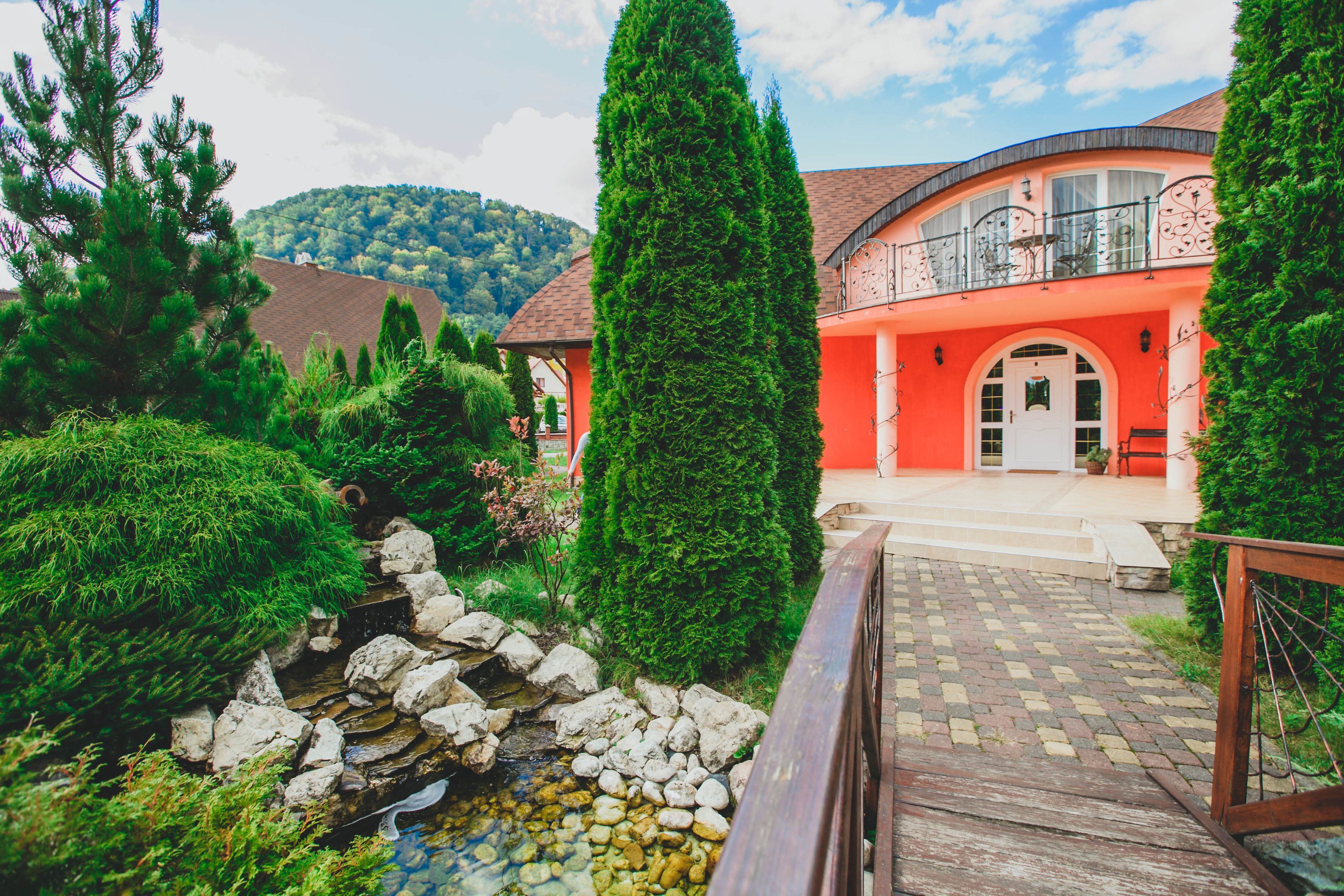 Familie-småhus (Sunny) | 1 soverom, sengetøy av topp kvalitet, lydisolert og strykejern/-brett