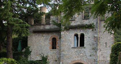 Castrum di Serravalle