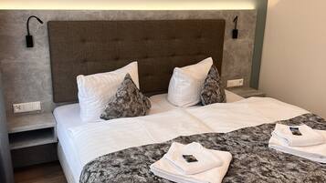 Basic Double or Twin Room | Premium bedding, minibar, desk, laptop workspace