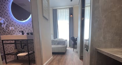 Novel Hotel