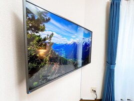 Apartment, 2 Bedrooms ( 201 ) | Desk, iron/ironing board, free WiFi, bed sheets