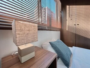 Apartment, 1 Bedroom ( 401 ) | Desk, iron/ironing board, free WiFi, bed sheets - PINE TREE HOTEL (Hiroshima)