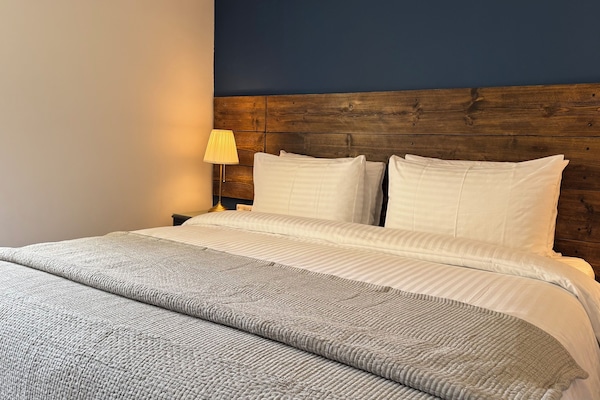 Superior Studio, Kitchenette, Ground Floor | Egyptian cotton sheets, premium bedding, individually decorated