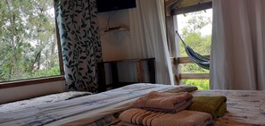 Deluxe Double Room | Desk, free WiFi, bed sheets - Praia Verde Pousada (Imbituba)