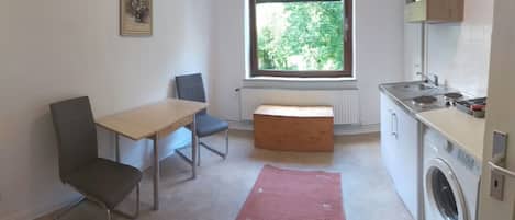 Double or Twin Room | Desk, iron/ironing board, free WiFi, bed sheets