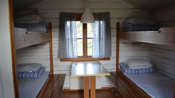 Campingstuga | Strykjärn/strykbräda, barnsängar, extrasängar och gratis wi-fi
