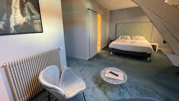 Double Room | Free WiFi