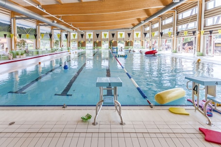 Una piscina techada
