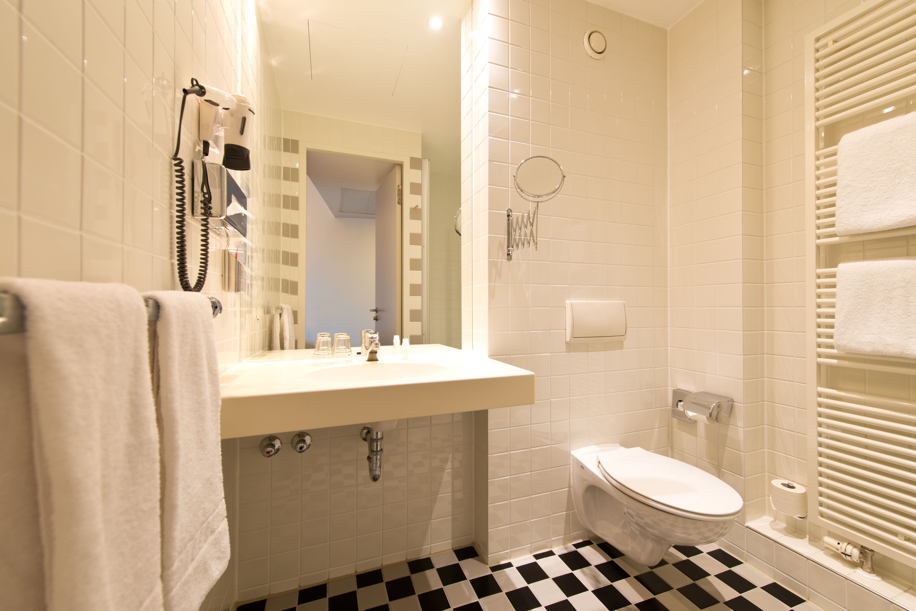 shower, free toiletries, hair dryer, slippers