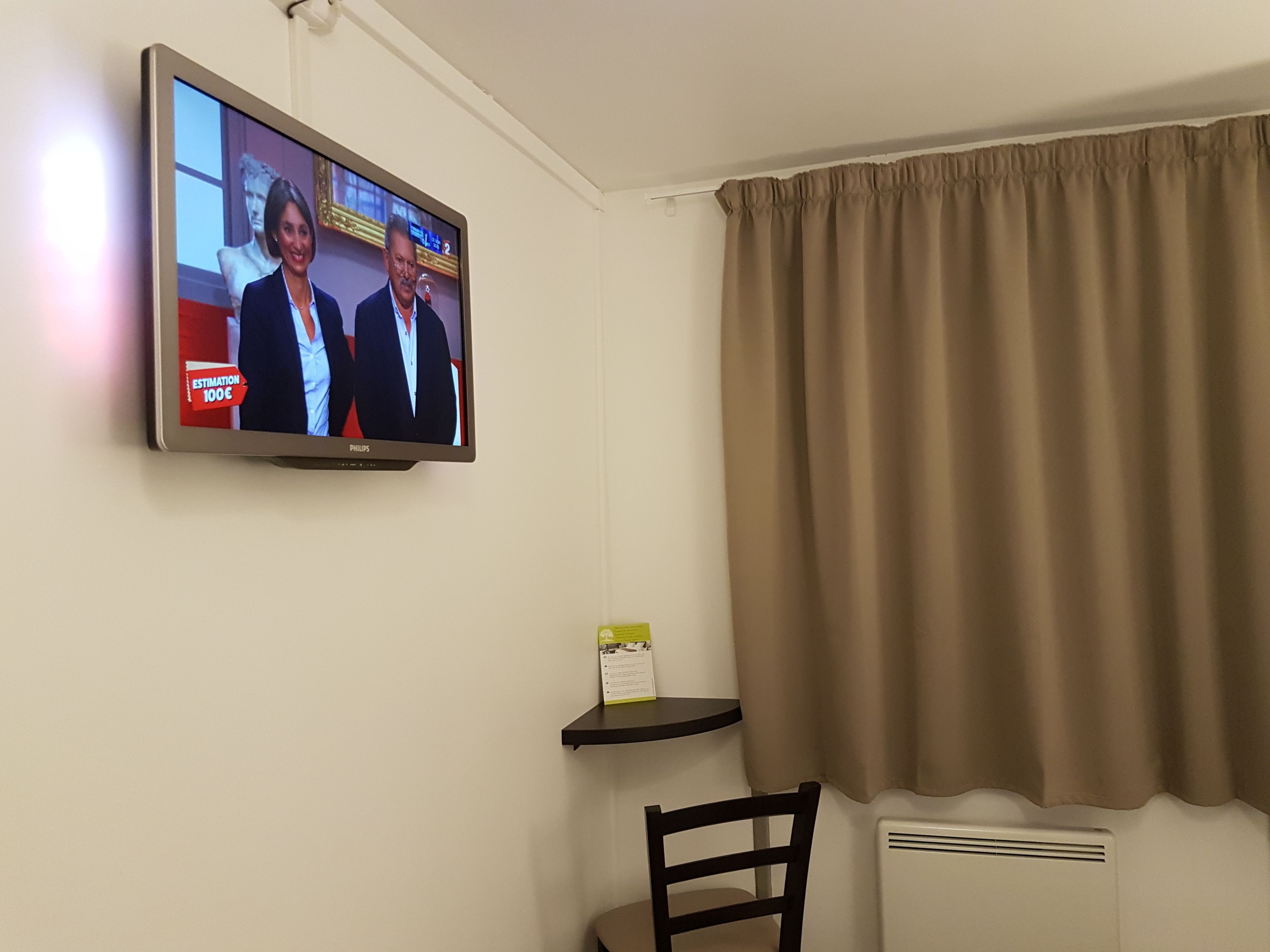 double or twin room | room amenity