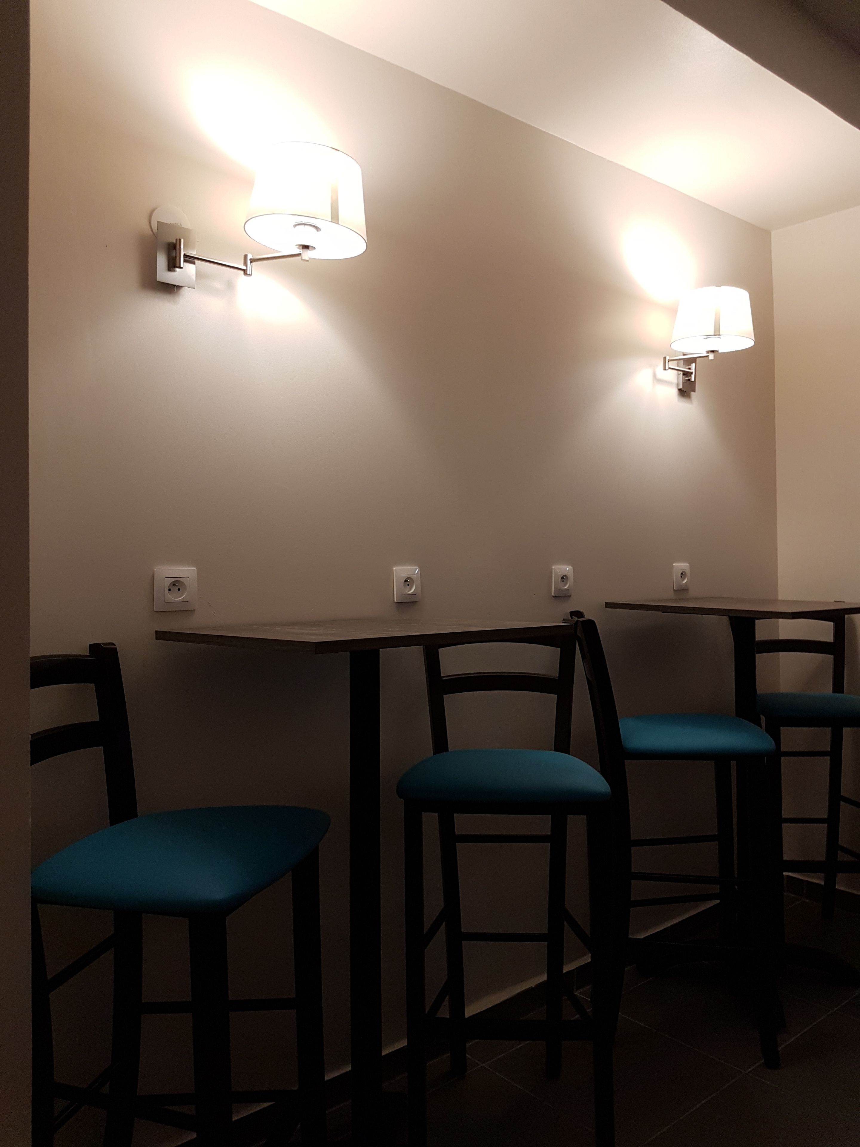 daily buffet breakfast (eur 9 per person)