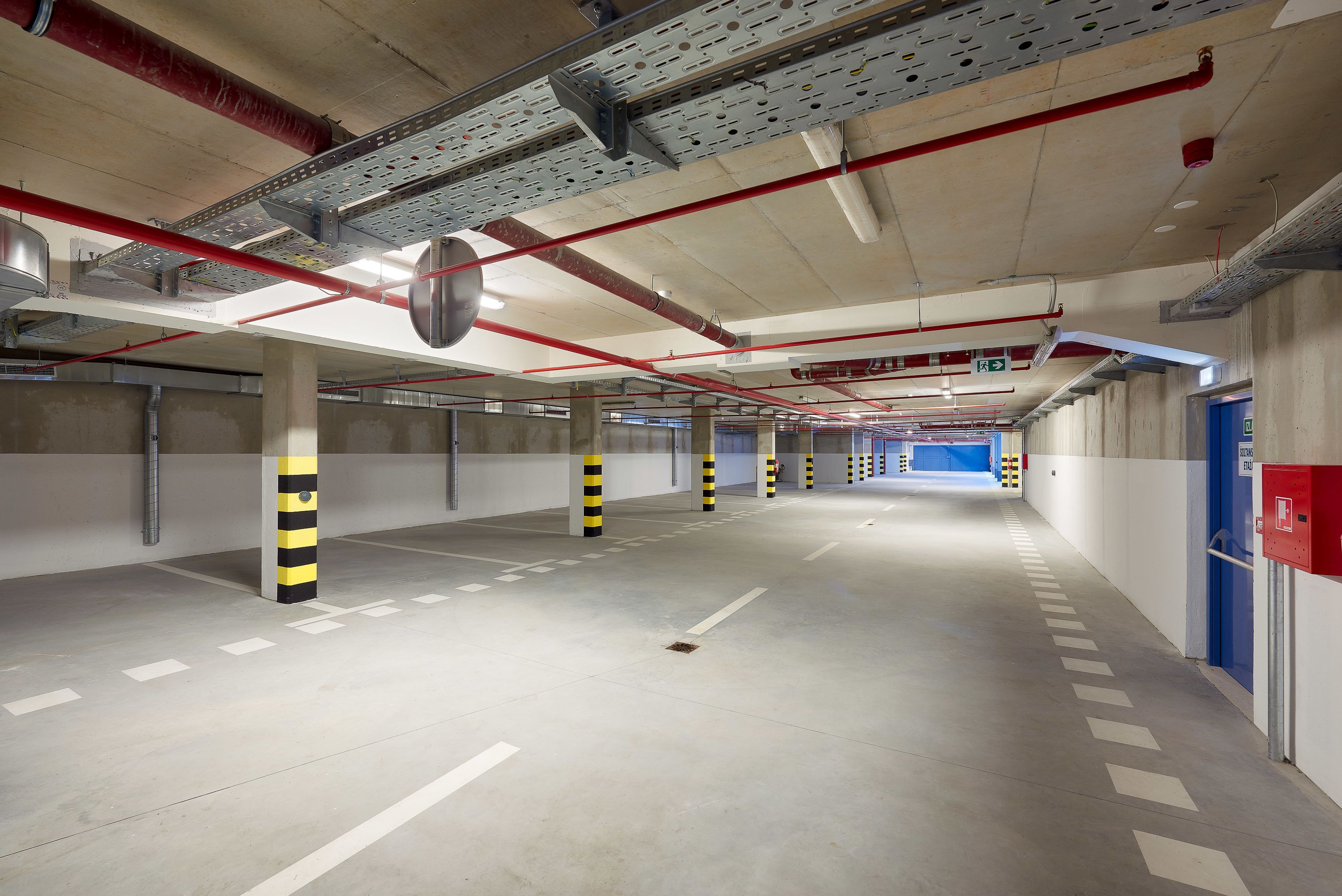 self-parking (surcharge) 20 per day