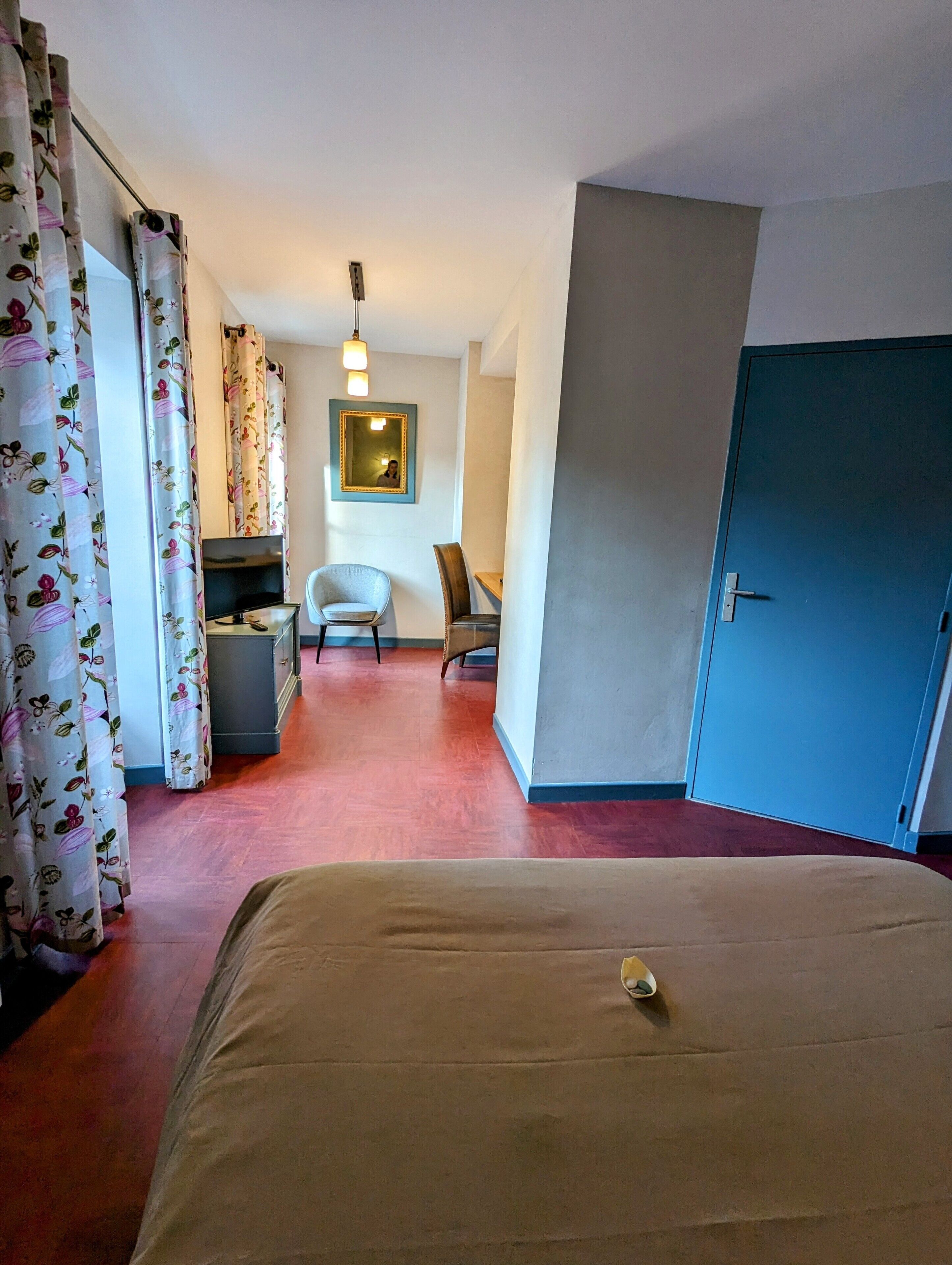 superior double room | desk, soundproofing, iron/ironing board, free wifi