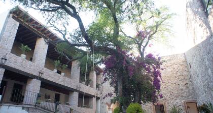 Hotel Hacienda ecoturistica la Salitrera