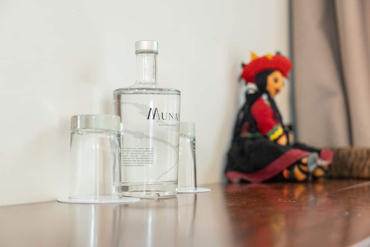 1 bedroom, premium bedding, down duvets, minibar