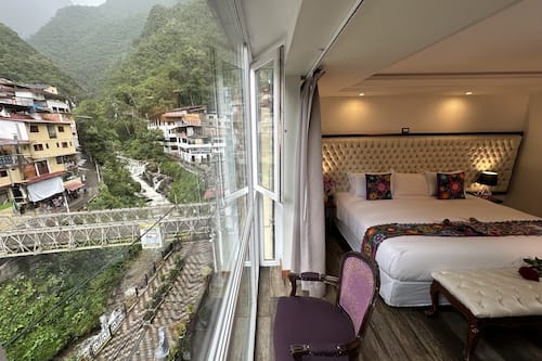 Deluxe Studio Suite, River View (and Mountain View) | 1 bedroom, premium bedding, down comforters, minibar