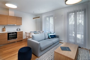 Fridge, microwave, oven, stovetop - Residence Grand Suites (Spindleruv Mlyn)