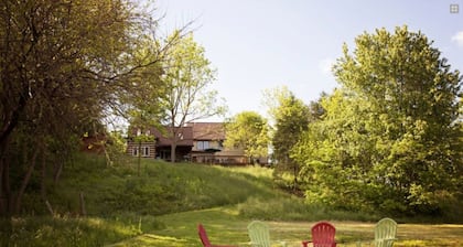 River Bluff Farm Bed & Breakfast