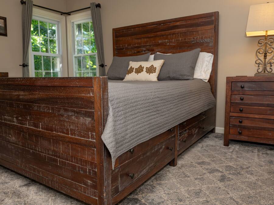 Romantic Suite, Private Bathroom (Farmhouse Suite) | 1 bedroom, premium bedding, bed sheets
