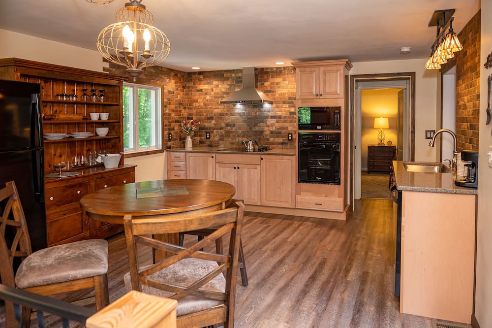 Red Fox Run B&B - Pompey, NY