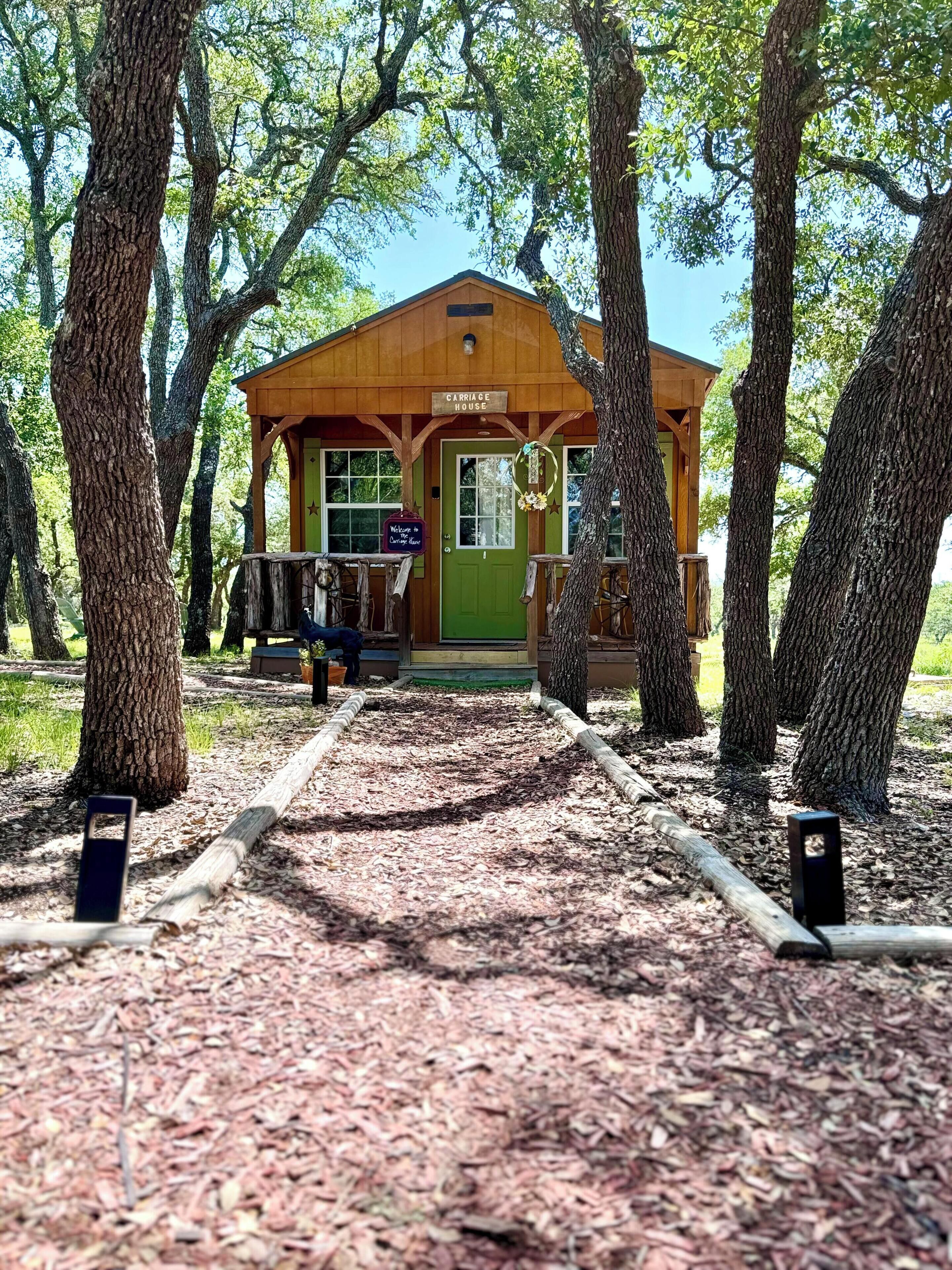 Familiehytte, flere senger, adgang til basseng, bakgårdsutsikt | Utsikt fra balkong