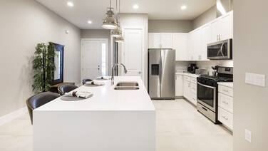 Summerville Vacation Homes by Columbia Management