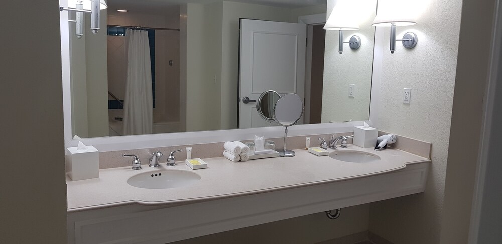 Lighthouse Pointe at Grand Lucayan Resort - All Inclusive by null