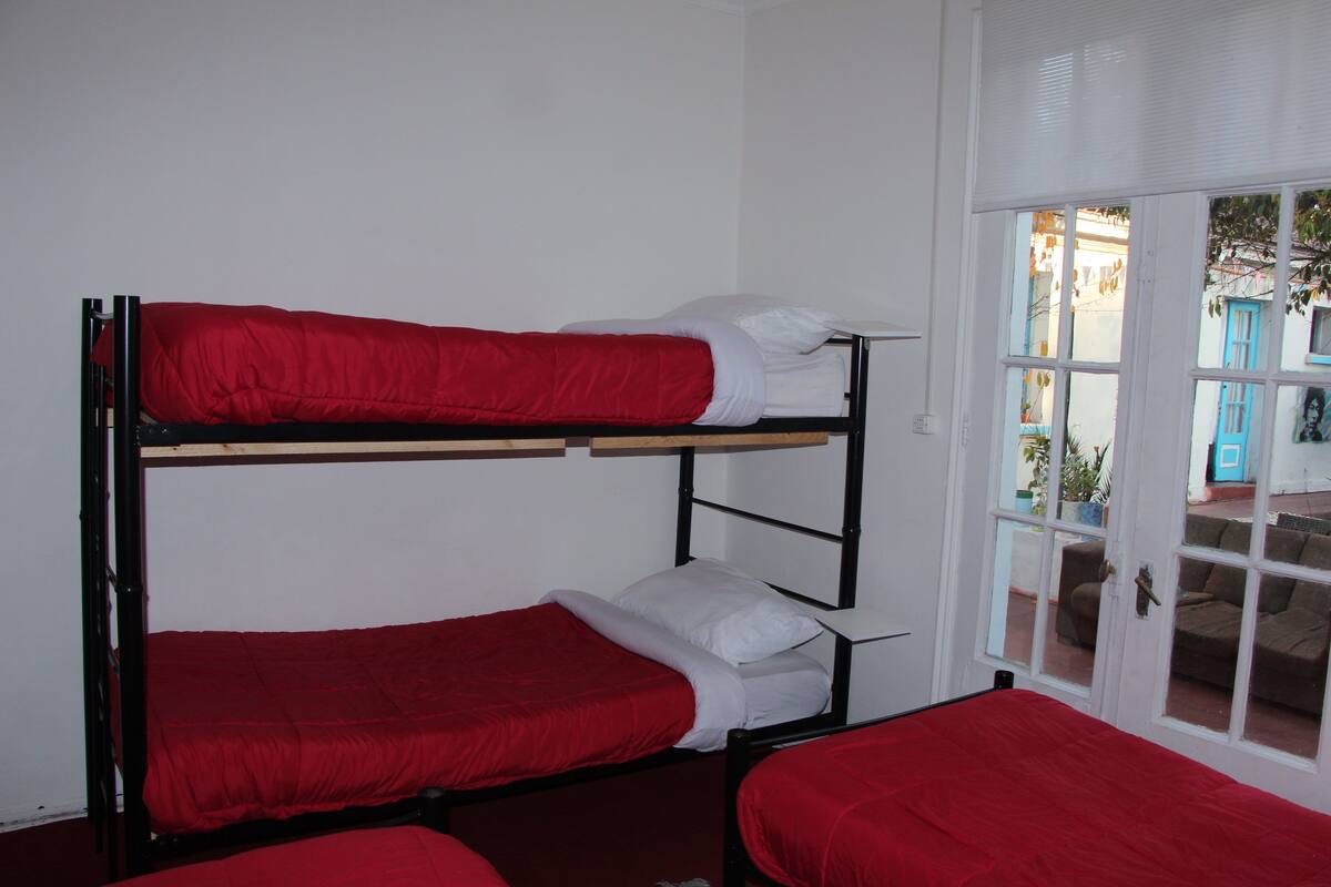 Iron/ironing board, free WiFi