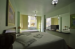 Apartamento família, 4 quartos | 4 quartos, Wi-Fi de cortesia