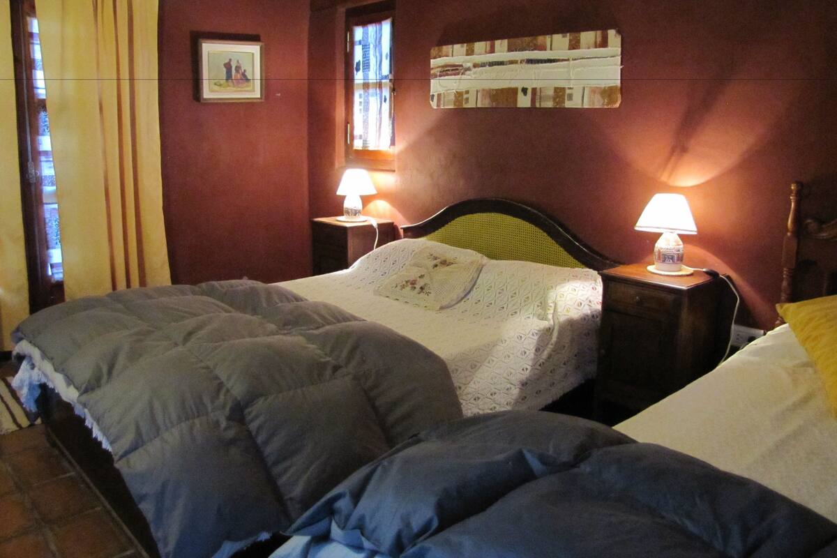 Standard Triple Room, Multiple Beds (Los Buos / El amanecer)